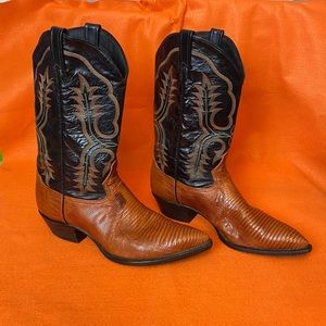 Tony Lama cowboy boots